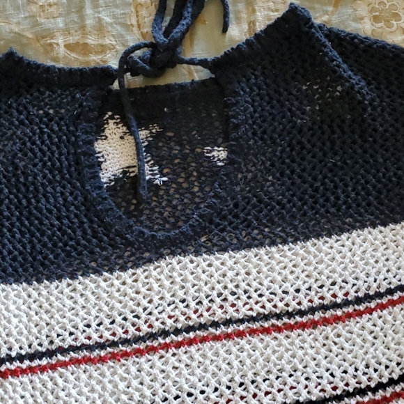 Sweater - Picture 4 of 4